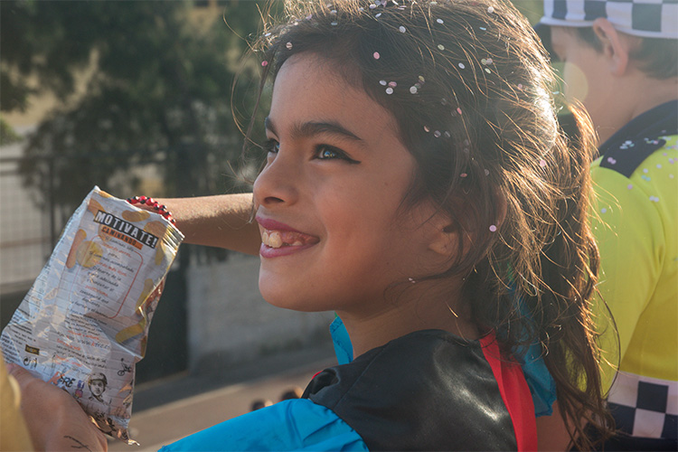 Niños y Carnaval 4 — Ariadna Suárez Rivero