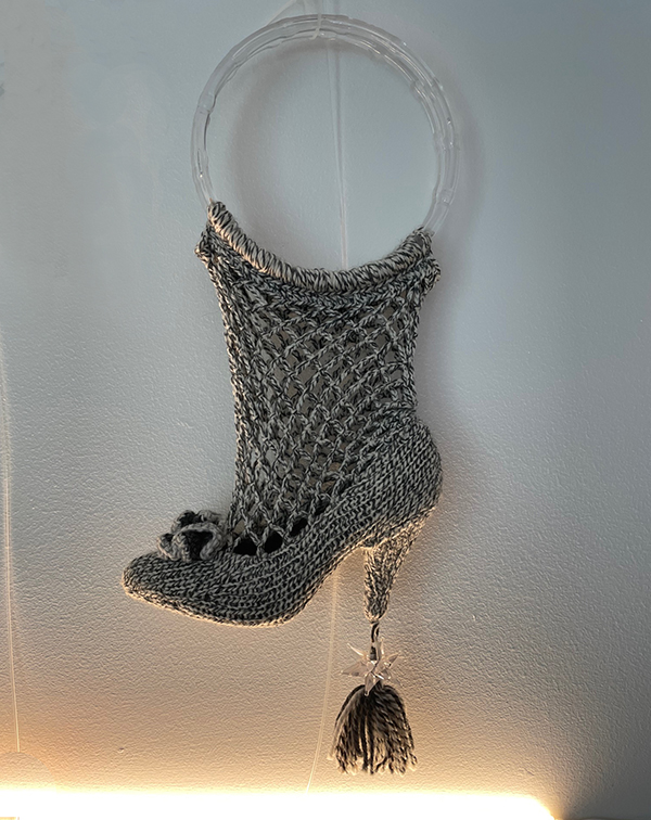 Bolso para la bomba — Nanon Morsink